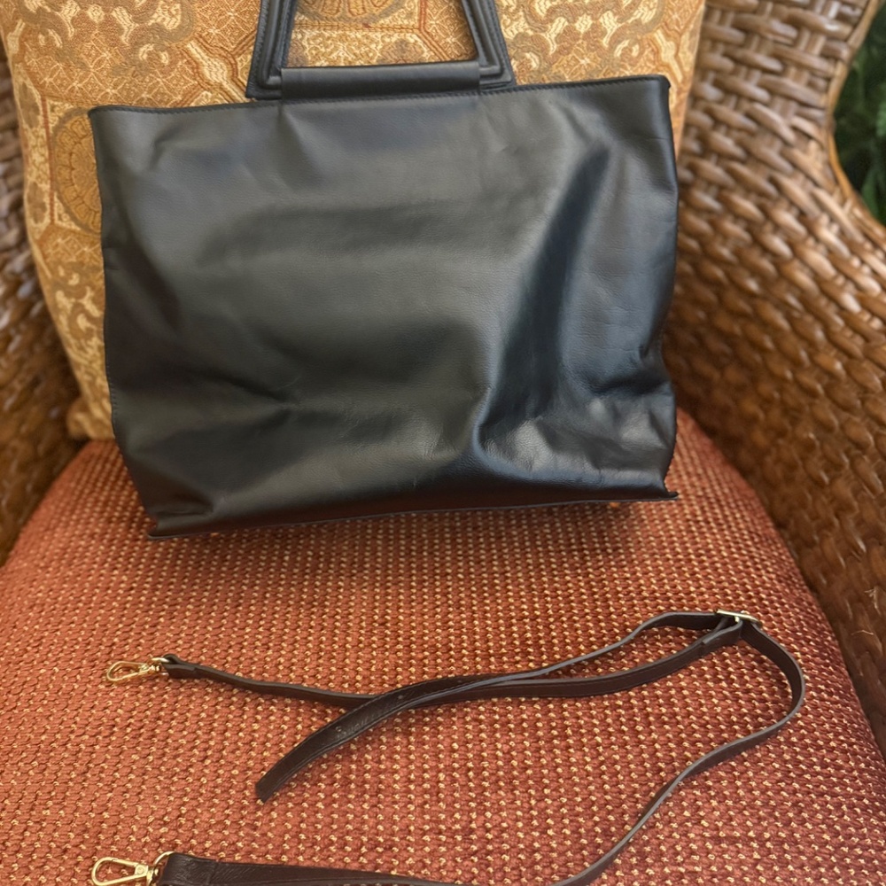 ANNA PAOLA, BLACK LEATHER BONNIE TOTE - Picture 3 of 9